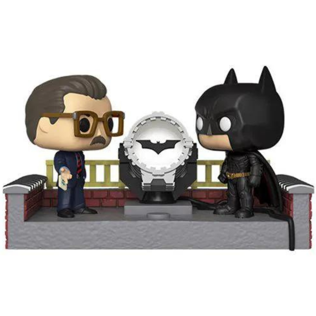 Funko POP! Batman: 80th Batman with Light Up Bat Signal