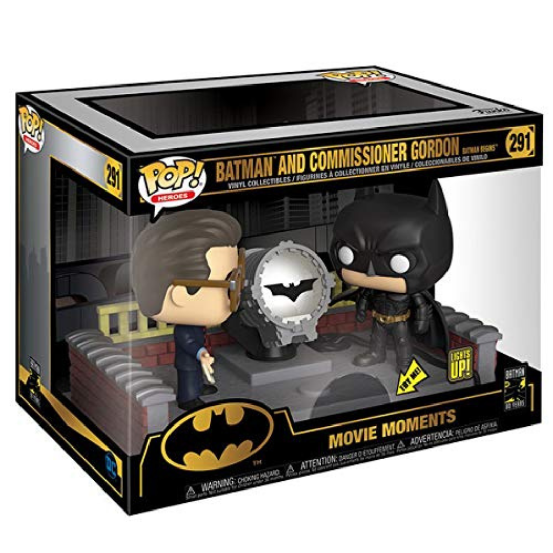 Funko POP! Batman: 80th Batman with Light Up Bat Signal #291