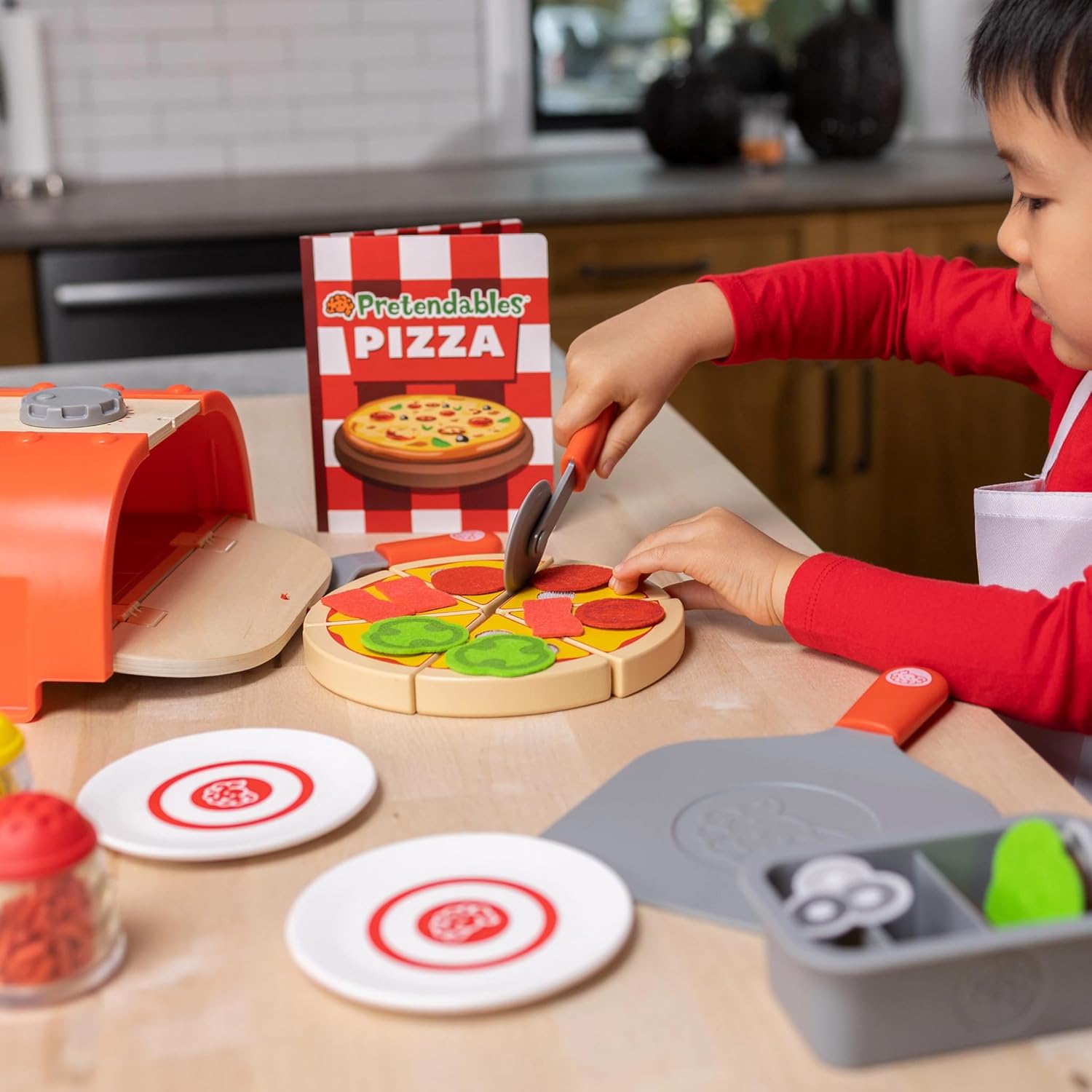 Pretendables™ Backyard Pizza Oven Set -  Fat Brain Toys